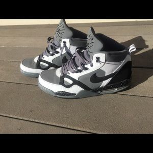 2013 Nike Air Flight size 12